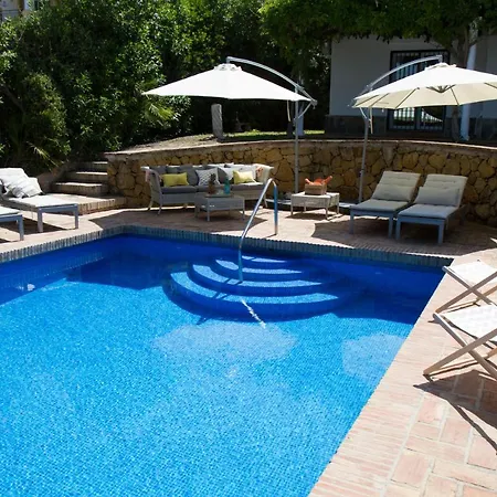 3 Bedroom With Private Pool In El Paraiso * Estepona