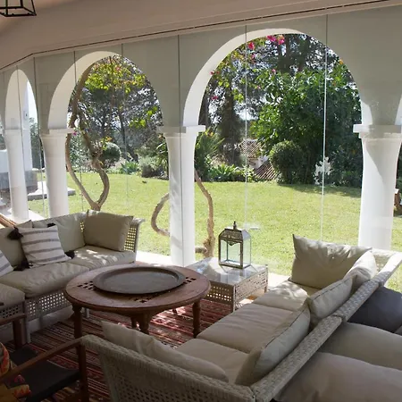3 Bedroom With Private Pool In El Paraiso *